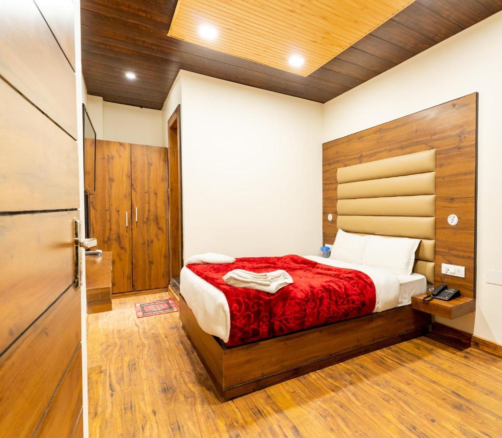 ناينيتال Hotel Woodland المظهر الخارجي الصورة